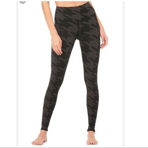 Alo Houndstooth High Rise